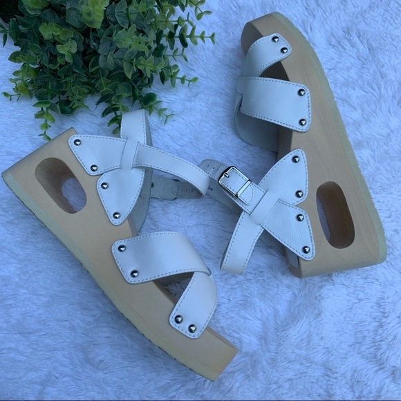 Jeffrey Campbell | NWOB White Platform Sandals - Picture 4 of 16